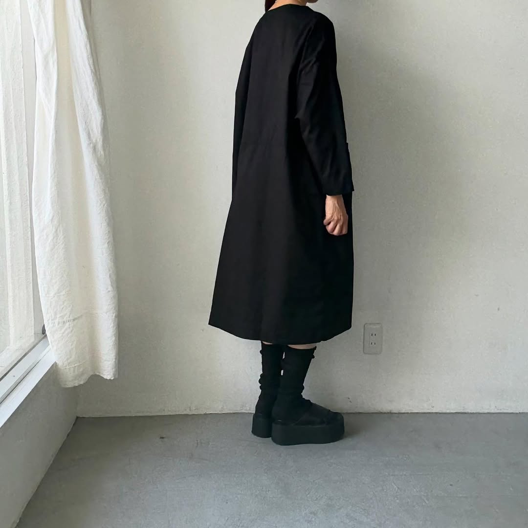 jujudhau コットンツイルイージードレス