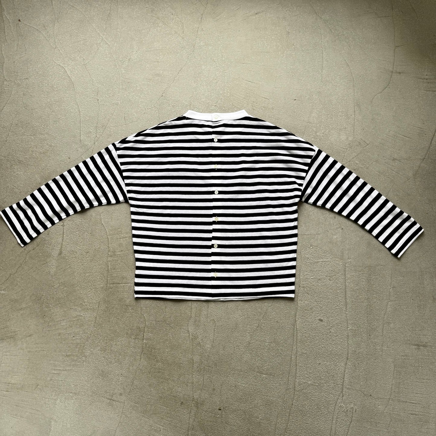 R&D.M.Co ガーゼボーダードロップショルダーバックボタンシャツアップルパッチ fat