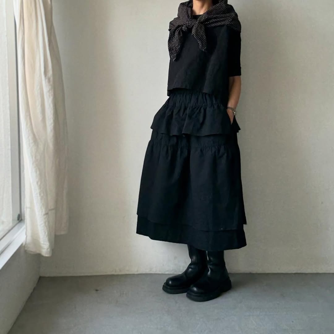 homspun ライトオンスシャンブレーティアードスカート