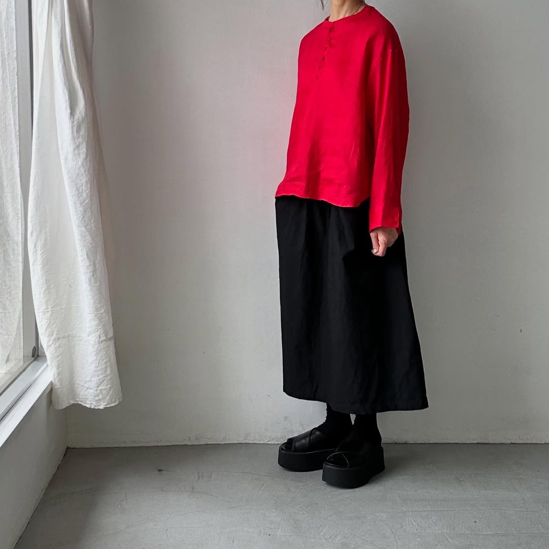 atelier naruse リネンスモックブラウス レッド