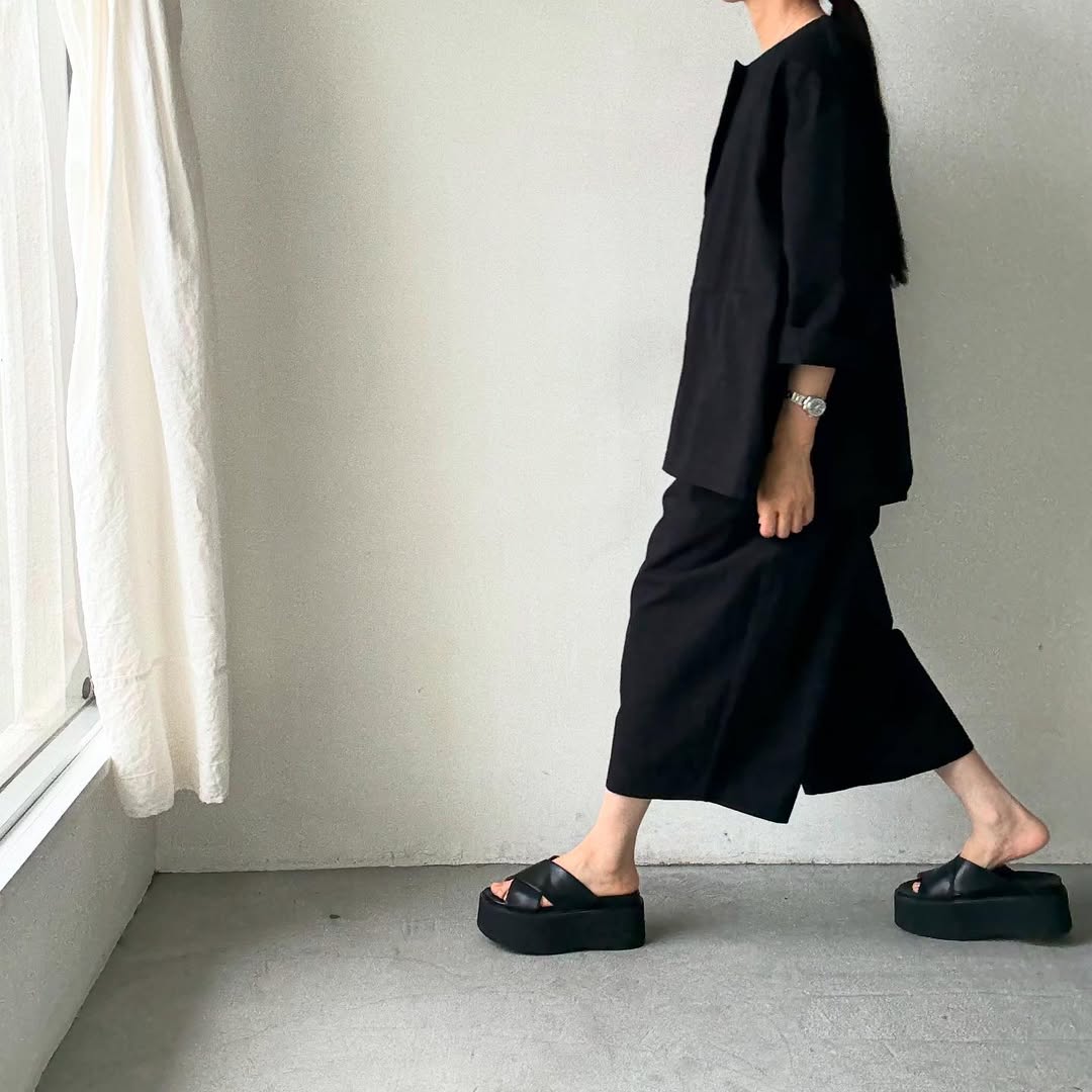 atelier d'antan Perriereコットンワイドパンツ ブラック