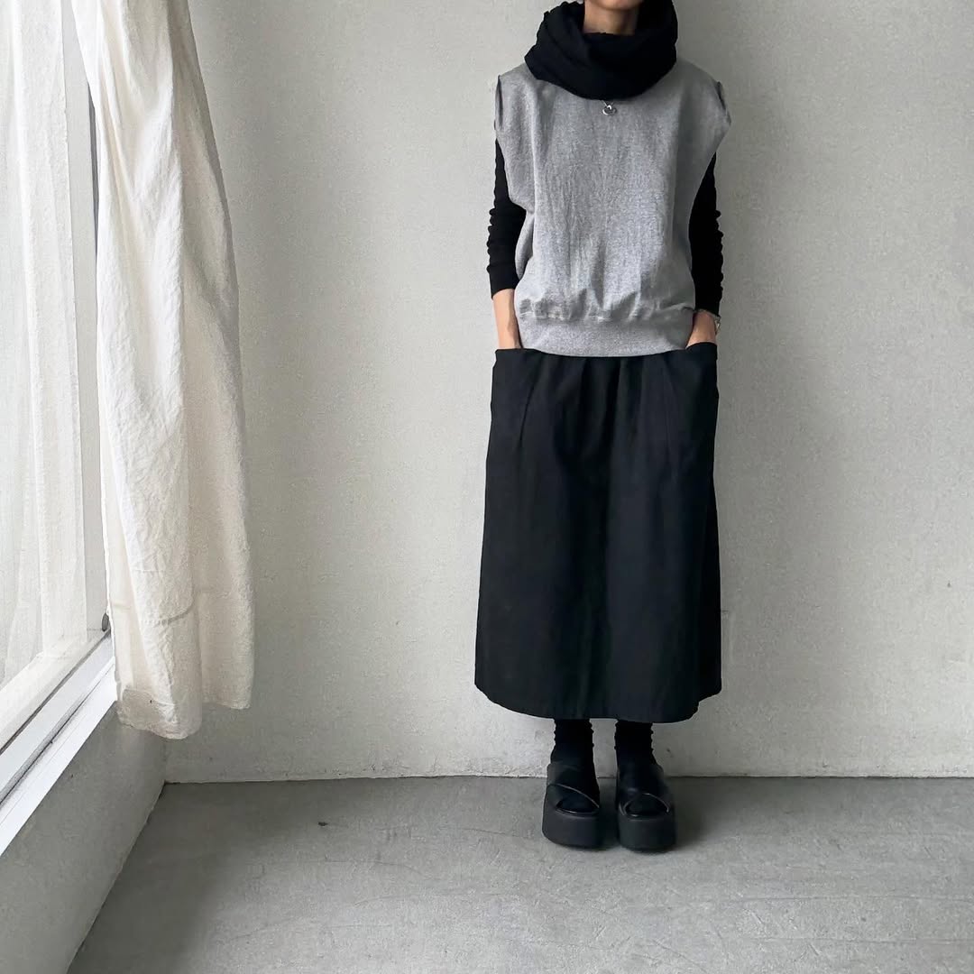 homspun コンパクト裏毛ベスト トップグレー