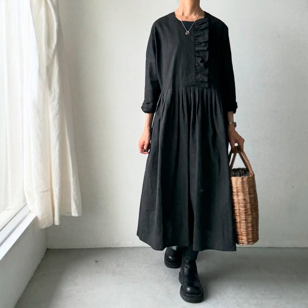 MAGALI 墨染めコットンリネンフリルワンピース