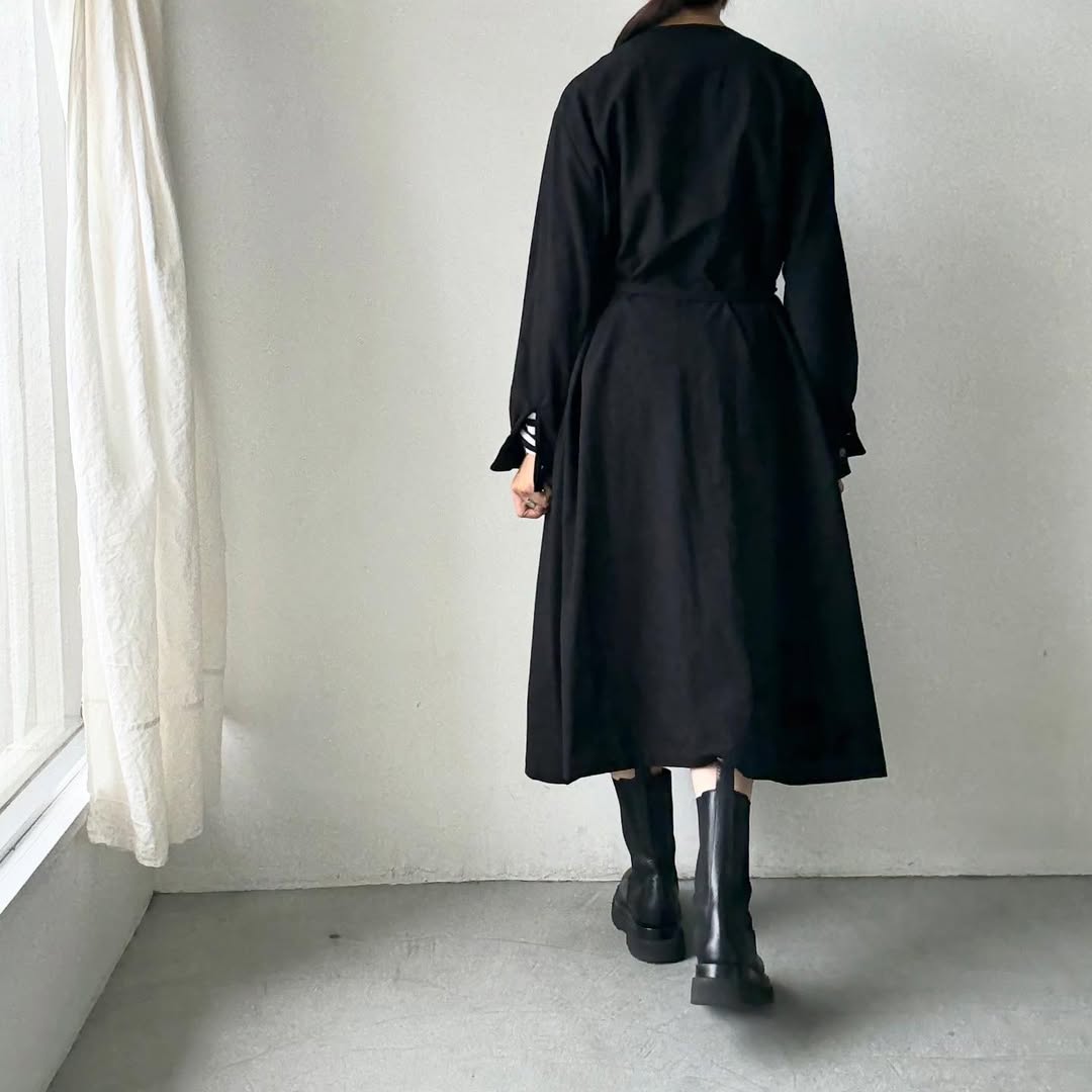 atelier naruse コットンウールシャツワンピース