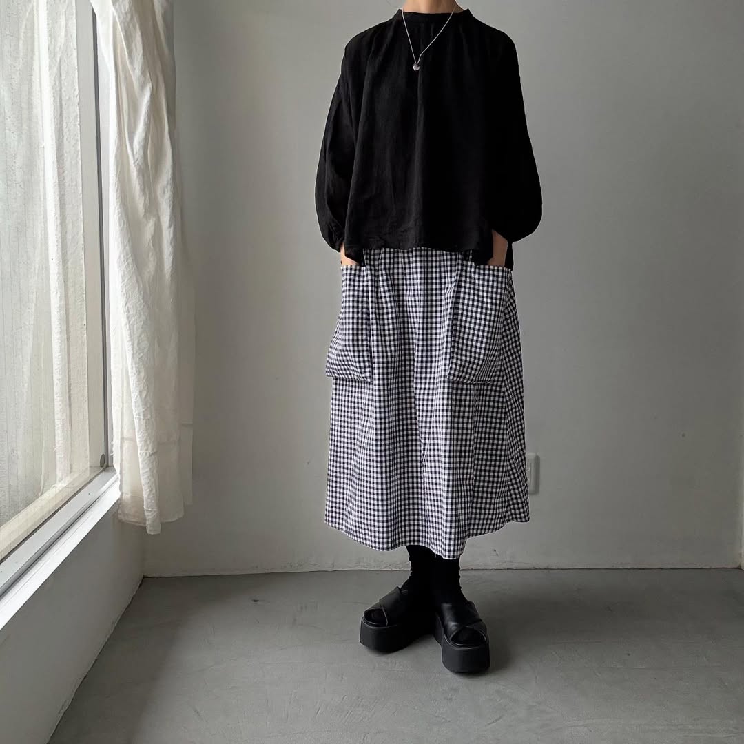 R&D.M.Co リネンヘンプスモックブラウス ブラック