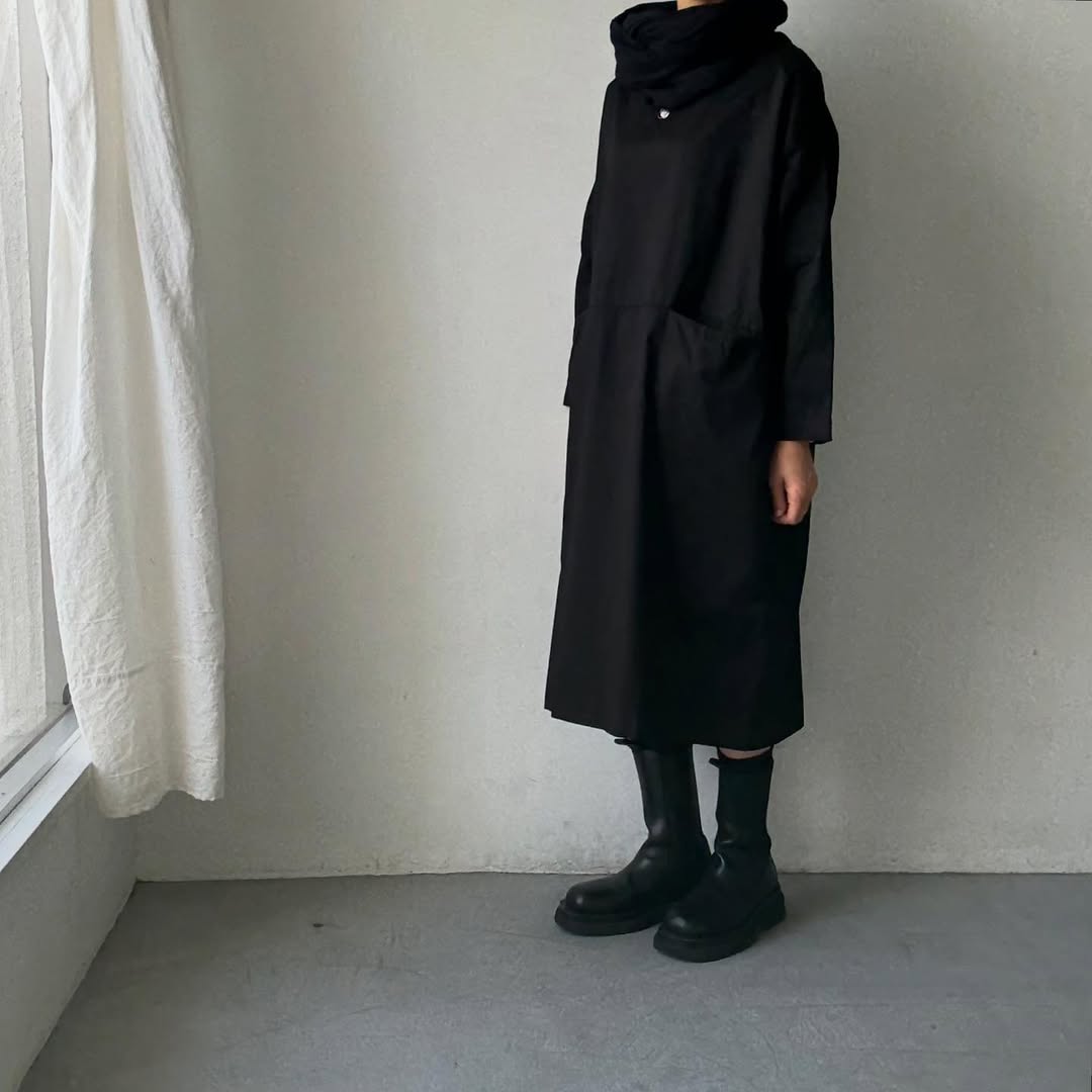 jujudhau コットンツイルイージードレス