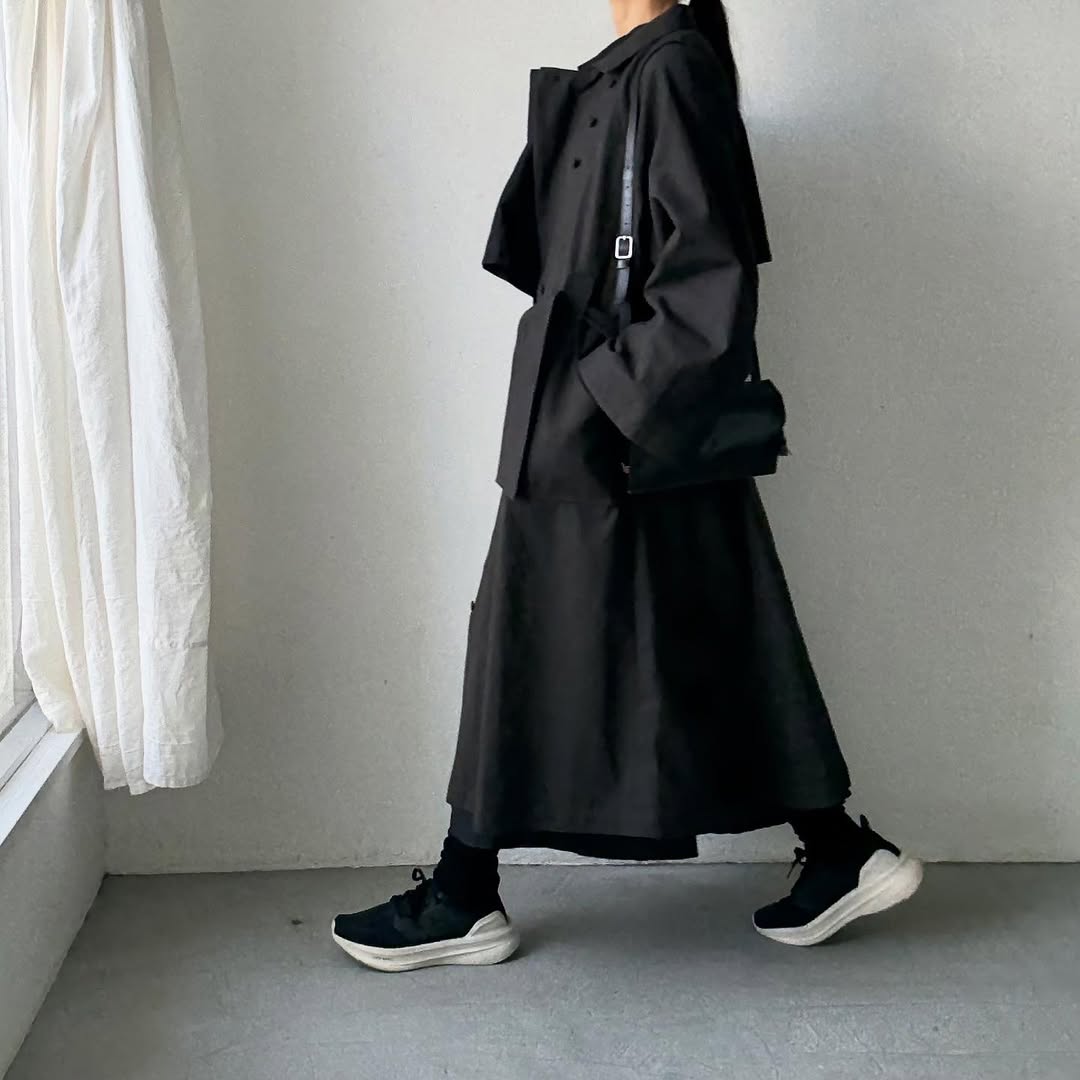 MAGALI コットンリネンアンティークキャンバストレンチコート ブラック