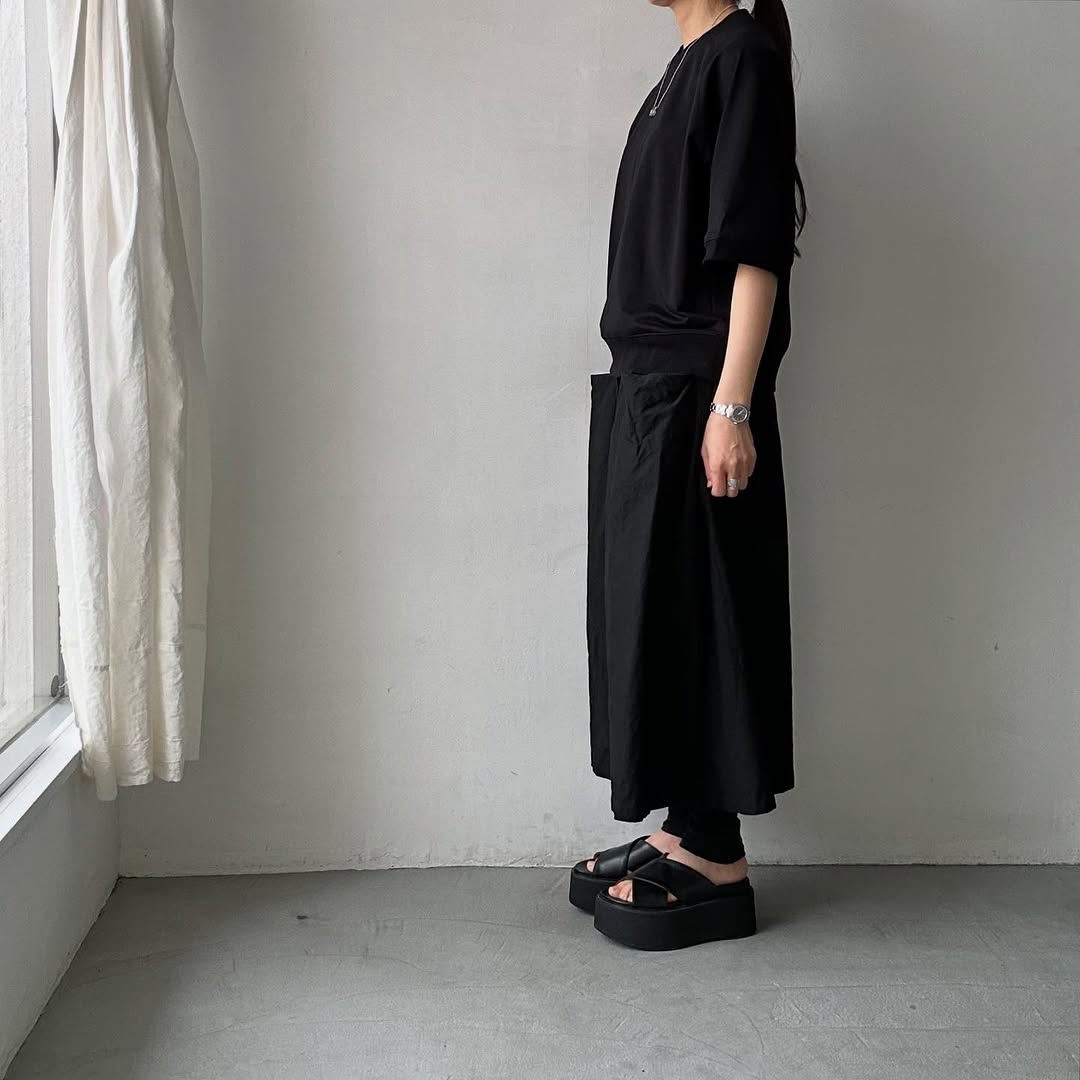 atelier naruse オーガニックコットン半袖スウェットシャツ