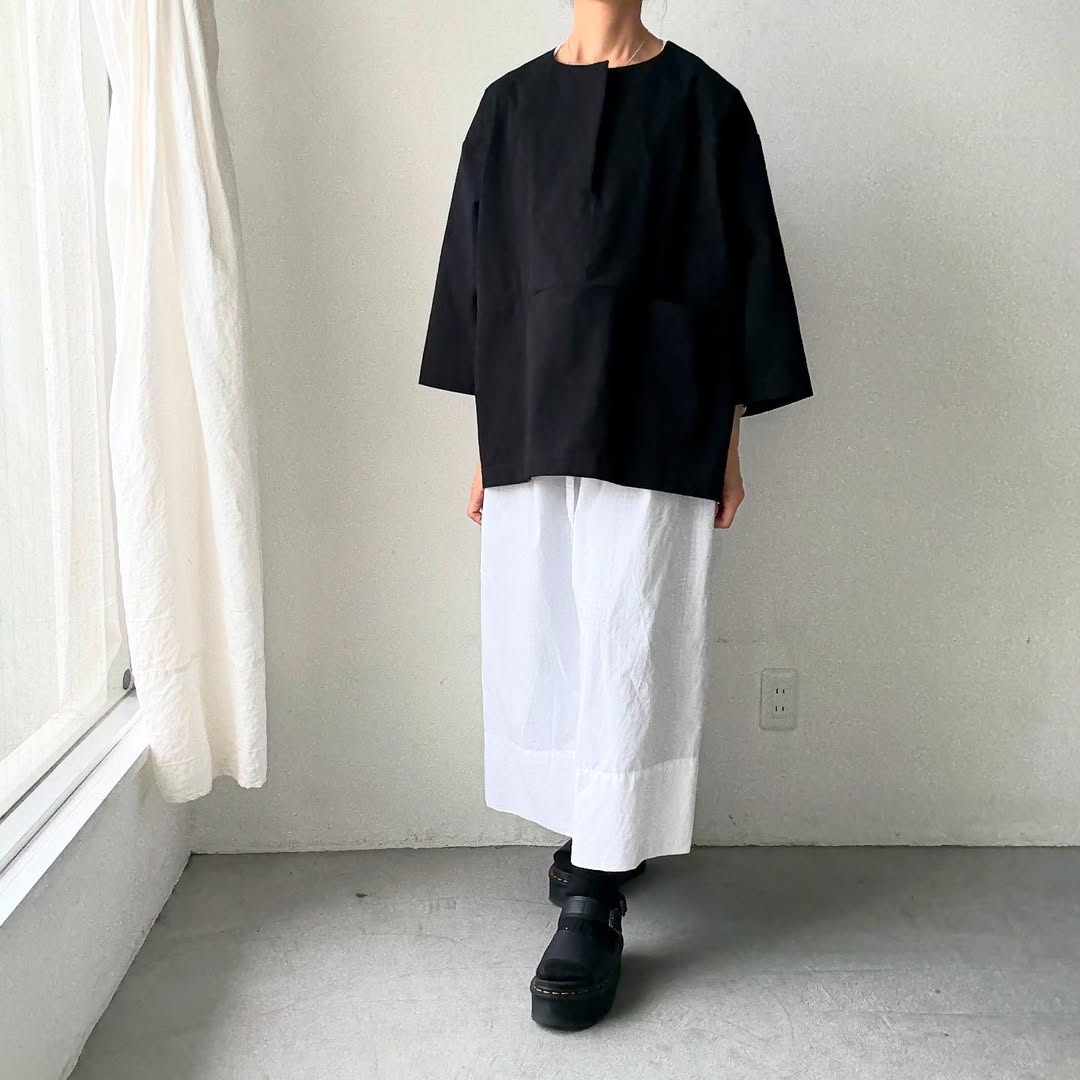atelier d'antan Bouvetコットンプルオーバー ブラック