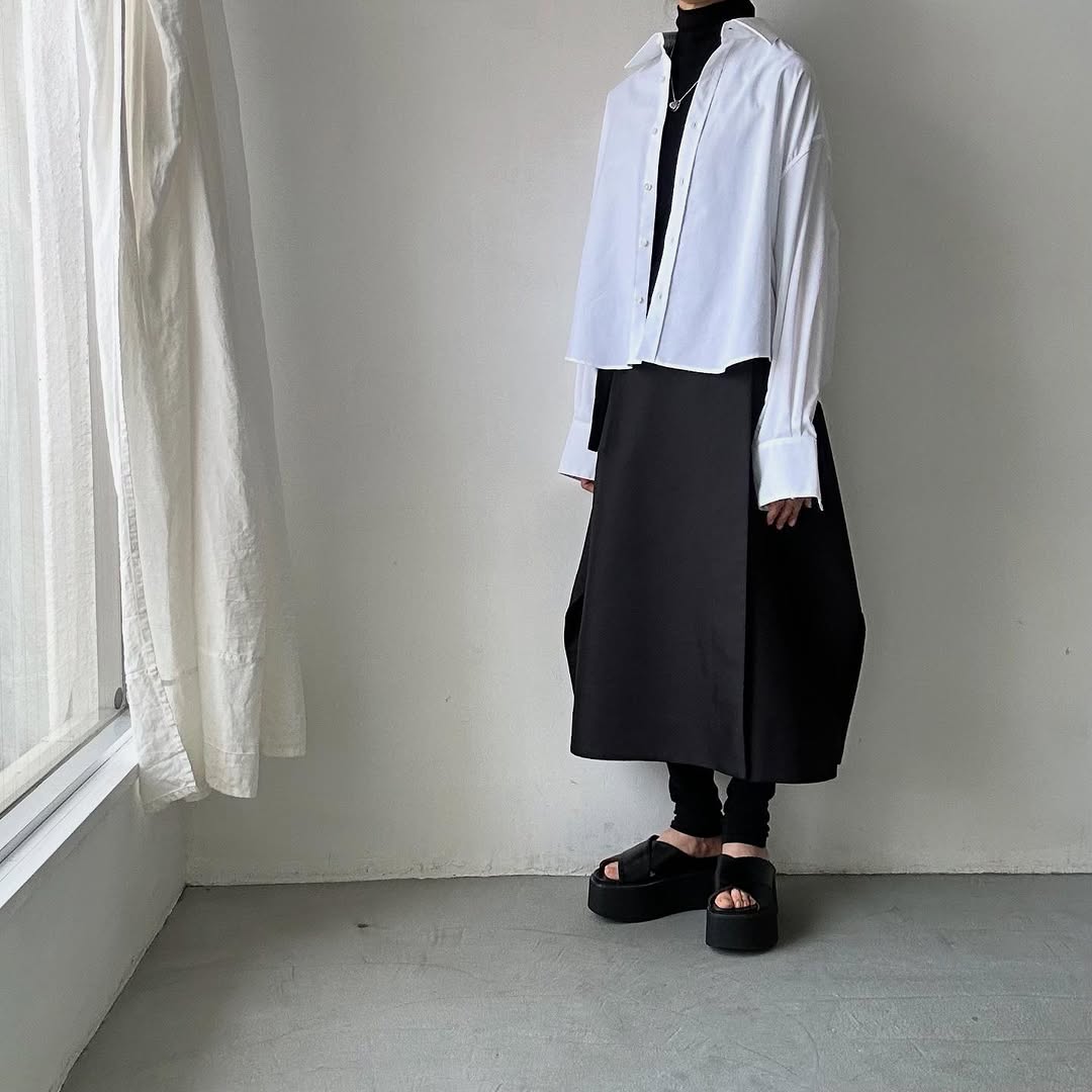 TENNE HANDCRAFTED MODERN レギュラーカラーシャツ(オックスフォード)
