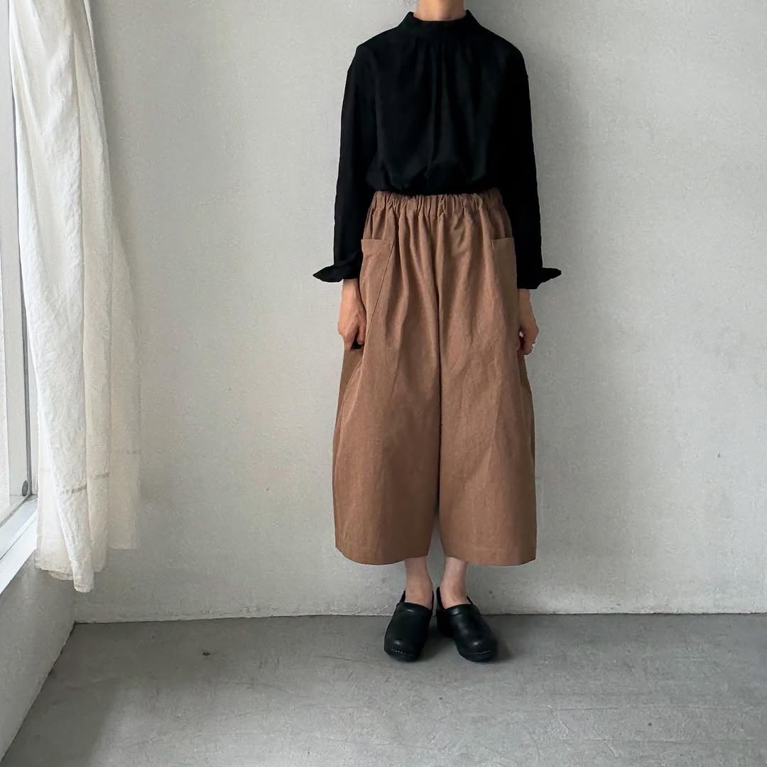 atelier d'antan Perriereコットンワイドパンツ カーキ