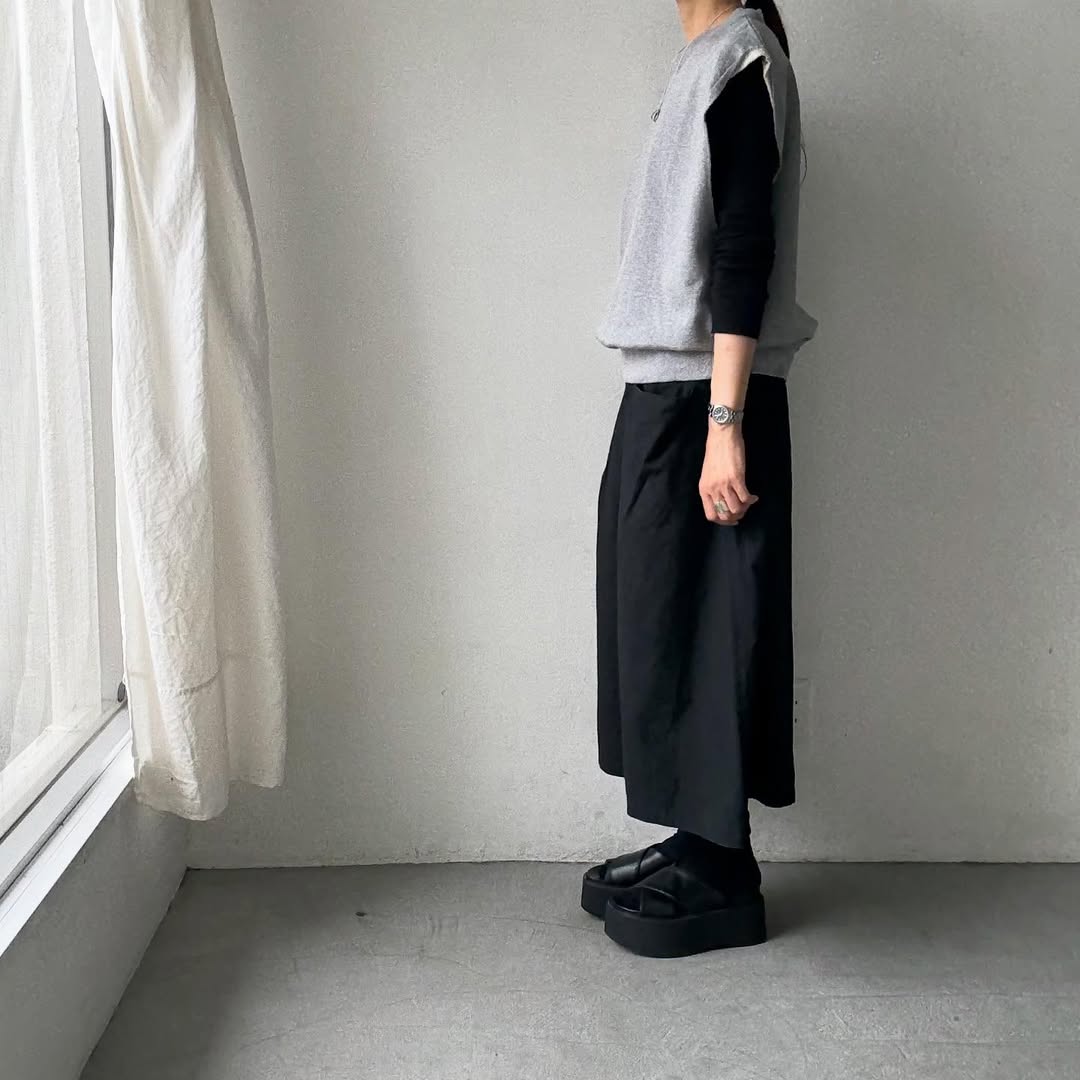 homspun コンパクト裏毛ベスト トップグレー