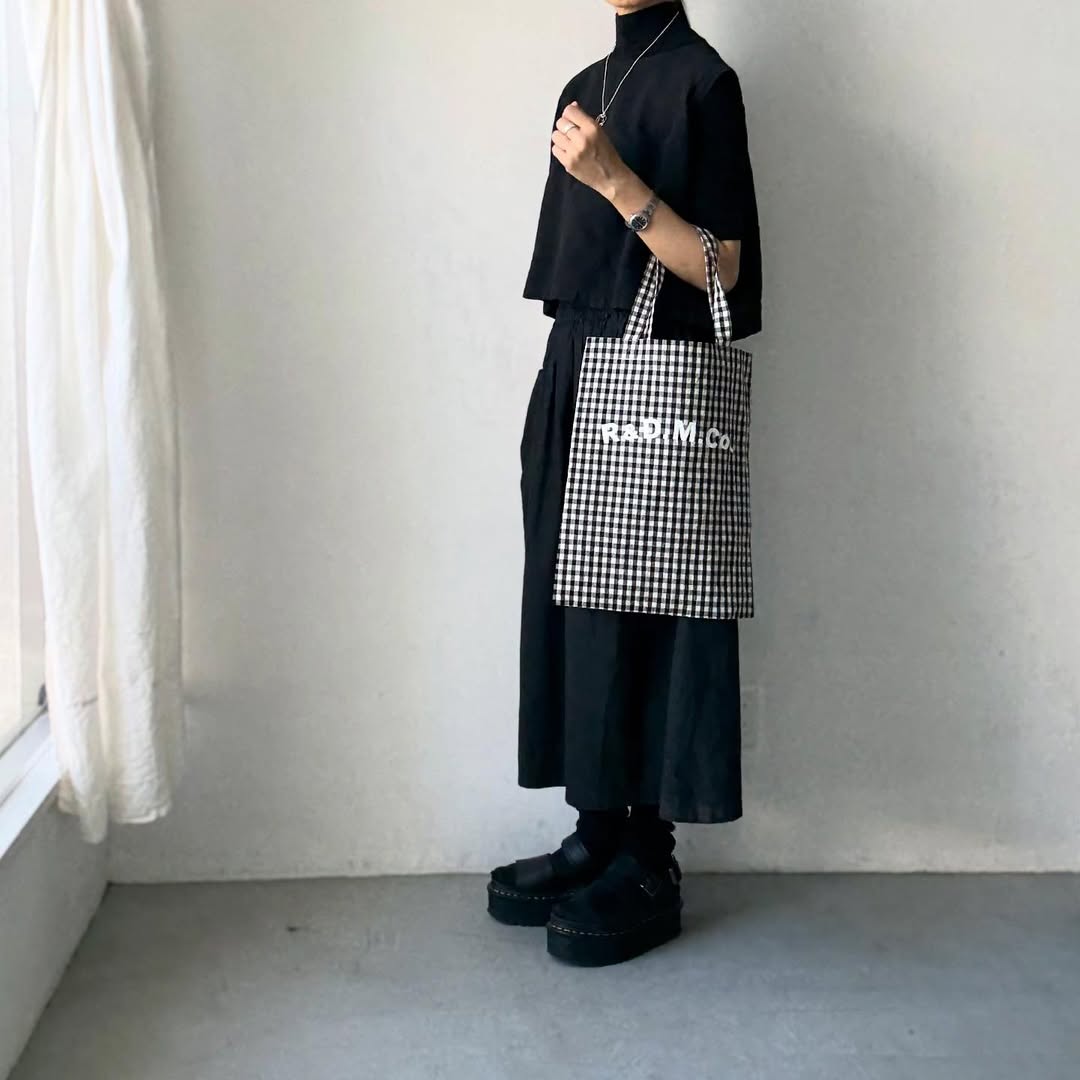 R&D.M.Co ギンガムチェックトートバッグ