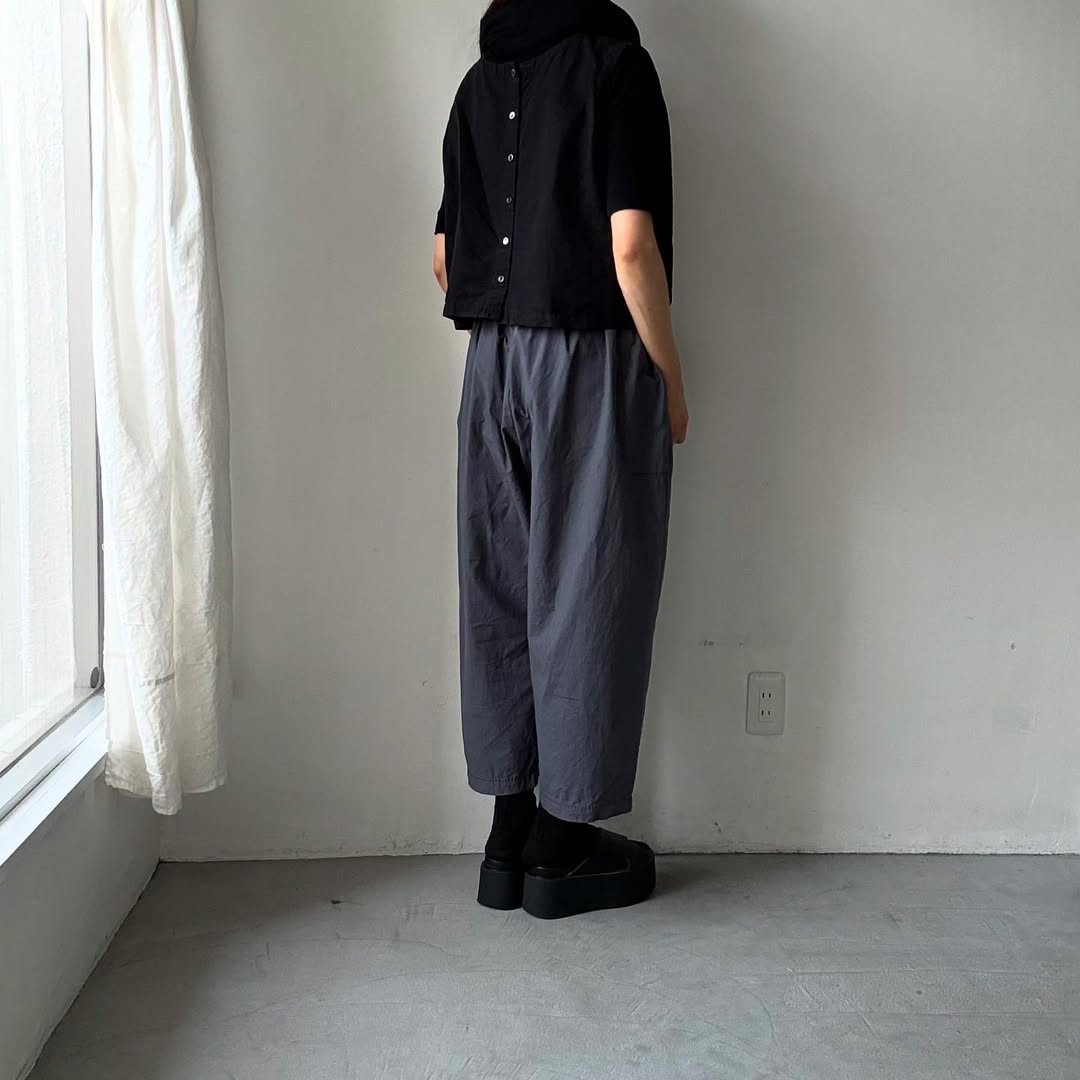 homspun パルキーシーチングコットンギャザーパンツ グレー