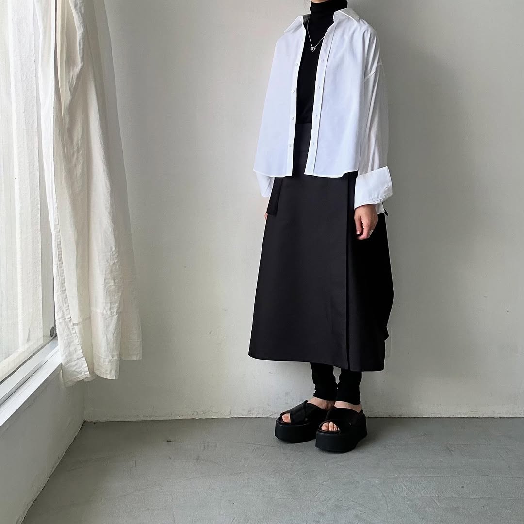TENNE HANDCRAFTED MODERN レギュラーカラーシャツ(オックスフォード)