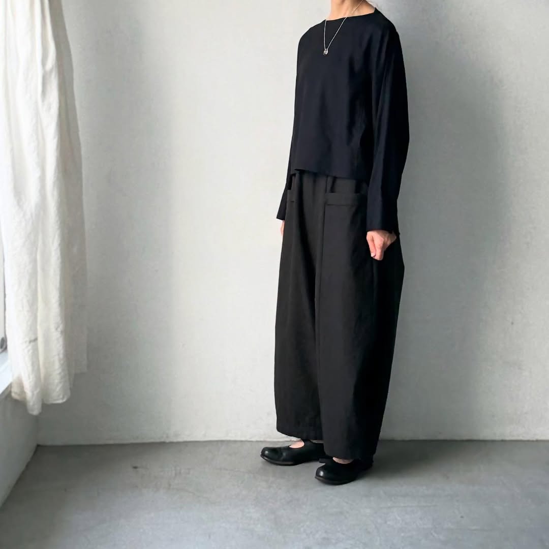 MAGALI コットンリネンアンティークキャンバスフラップパンツ ブラック