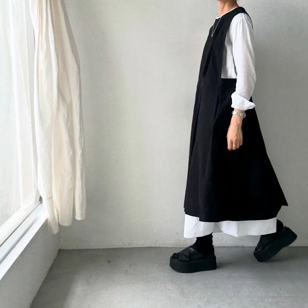 atelier d'antan kobell コットンエプロンドレス ブラック