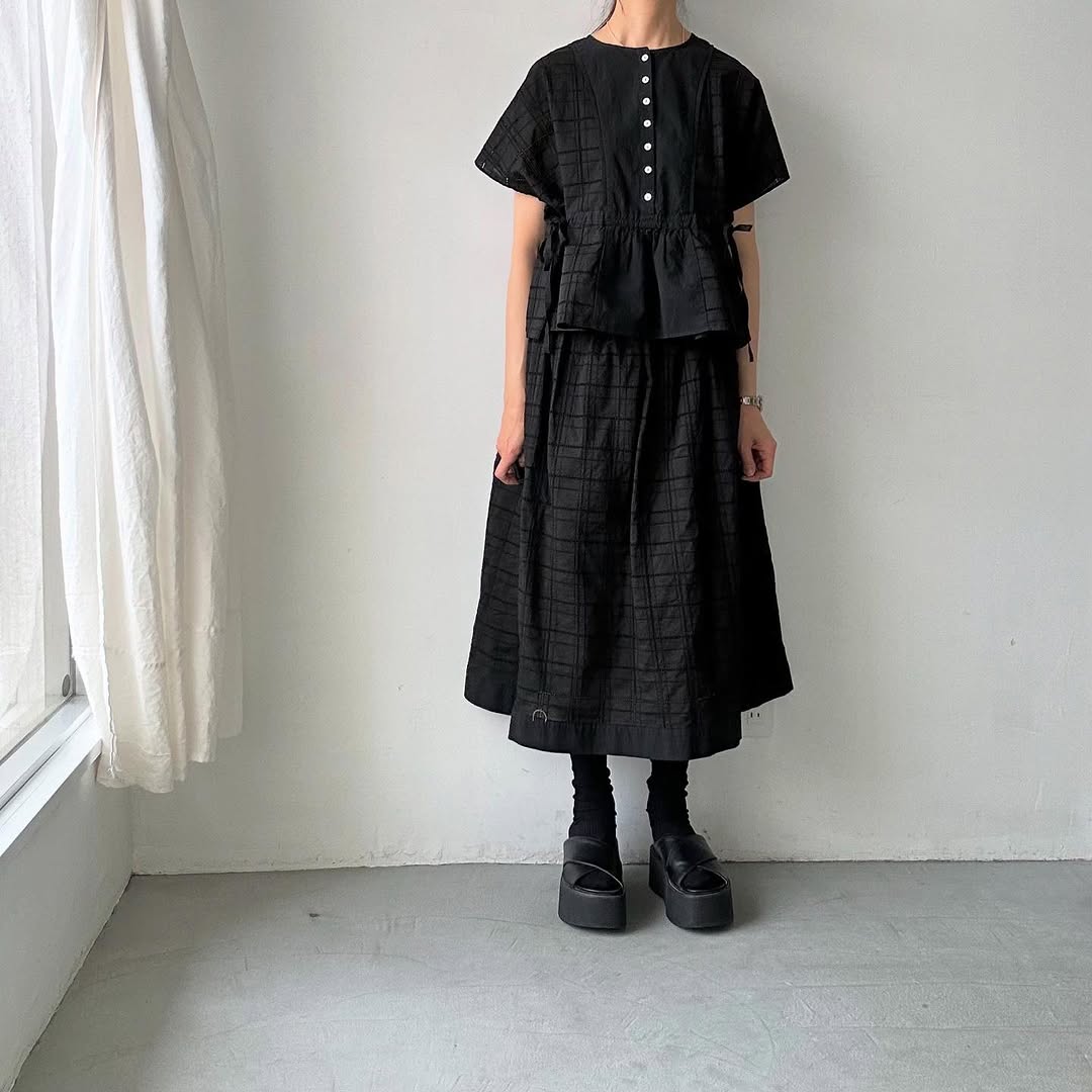 MAGALI ガーメントダイコットンレーススカート ブラック