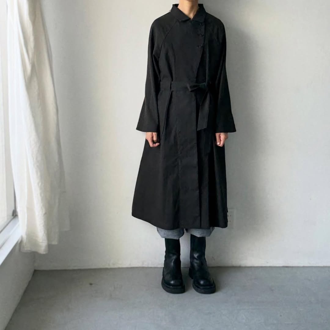 MAGALI コットンリネンアンティークキャンバストレンチコート ブラック