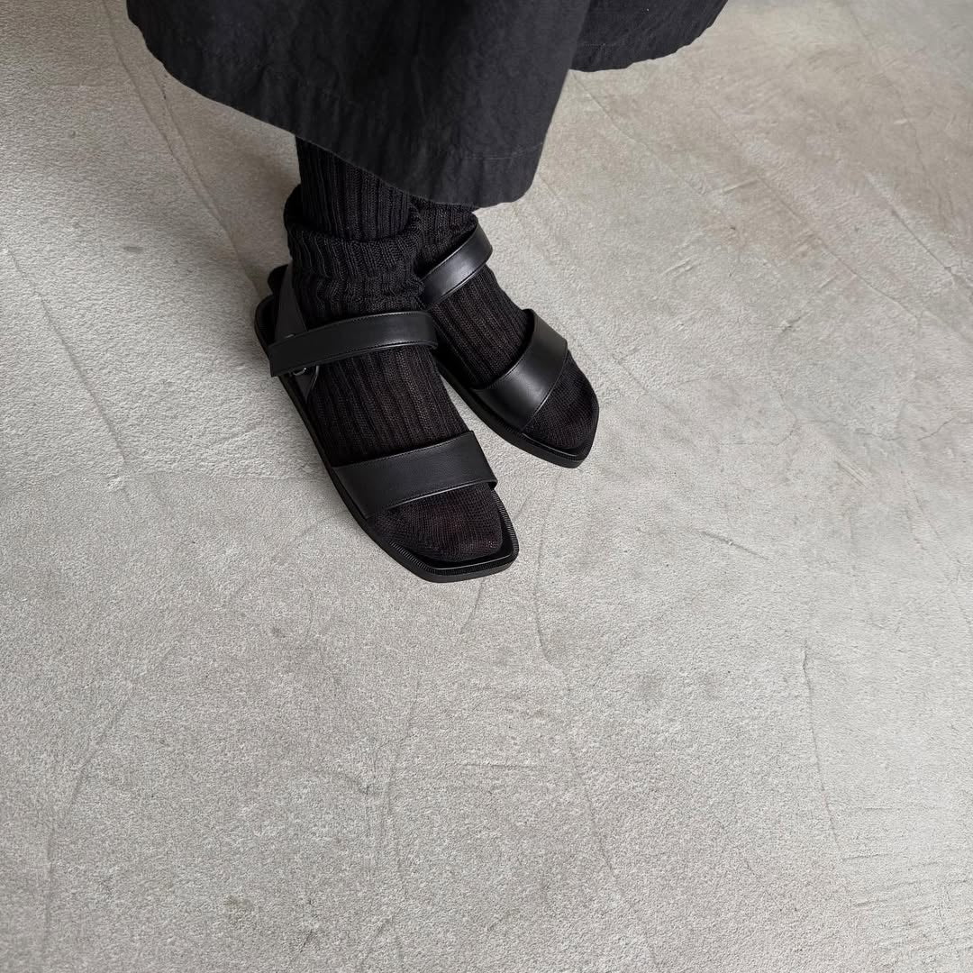 French Bull ルナリネンハイソックス ブラック