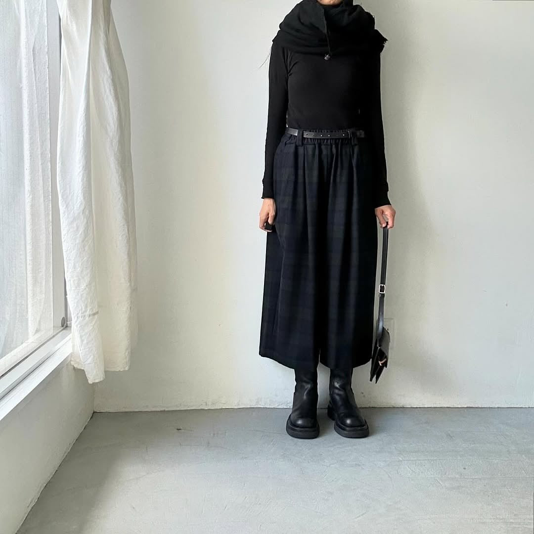 atelier naruse ウールフラノガウチョパンツ – blanc