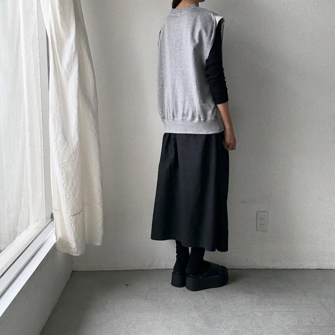 homspun コンパクト裏毛ベスト トップグレー