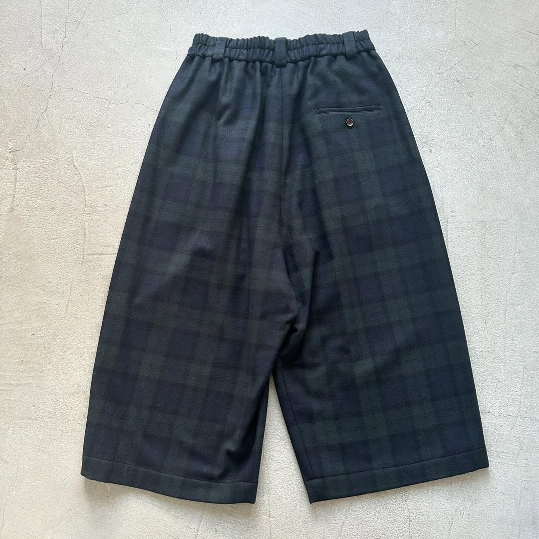 atelier naruse ウールフラノガウチョパンツ