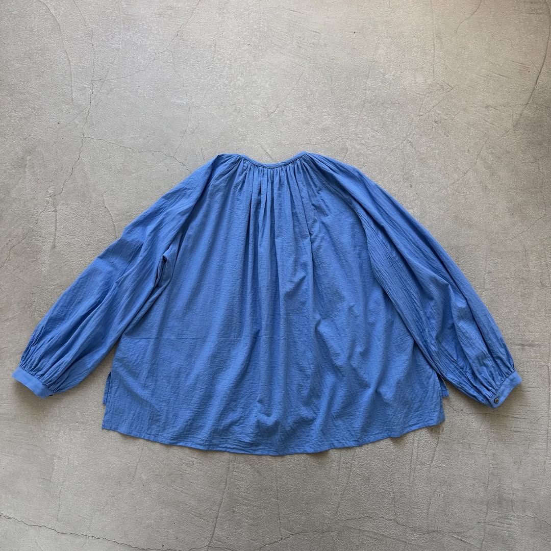 atelier naruse コットンギャザーブラウス
