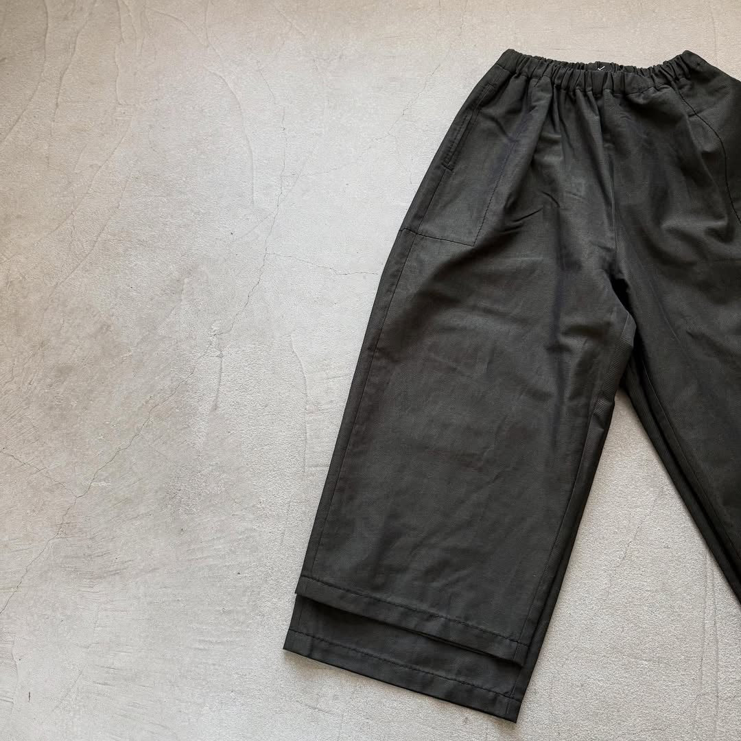 homspun ウールリネンギャザーワイドパンツ ダークグリーン
