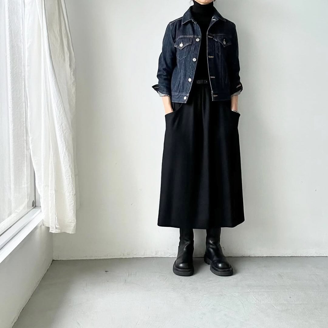 🟡木曜日入荷分予約受付🟡atelier naruse ウールポンチギャザースカート ブラック