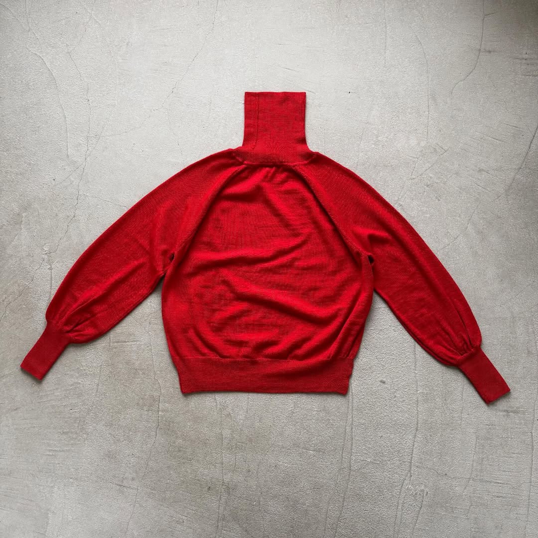 atelier naruse ウールタートルネックニット レッド