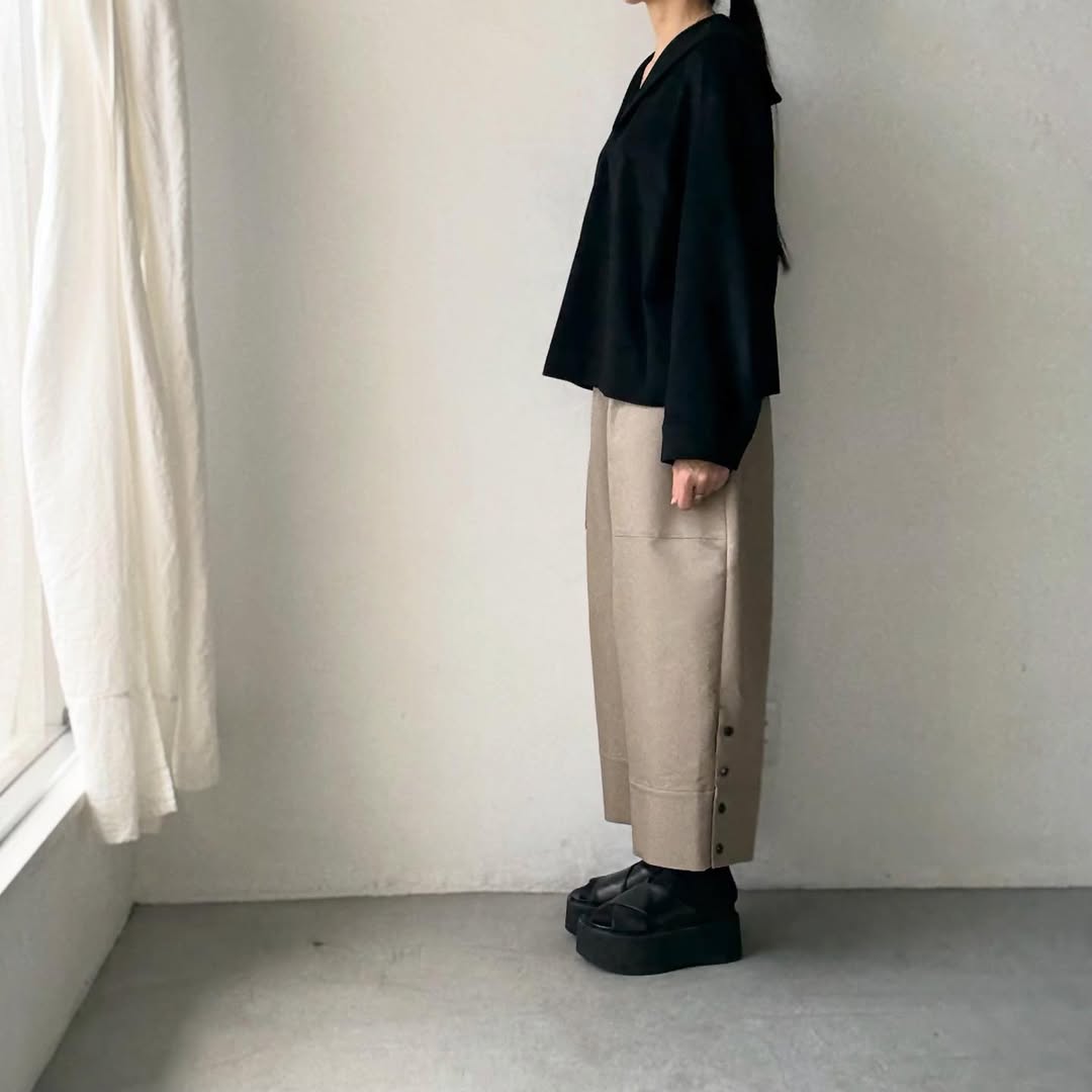 TENNE HANDCRAFTED MODERN カシミアセーラープルオーバー