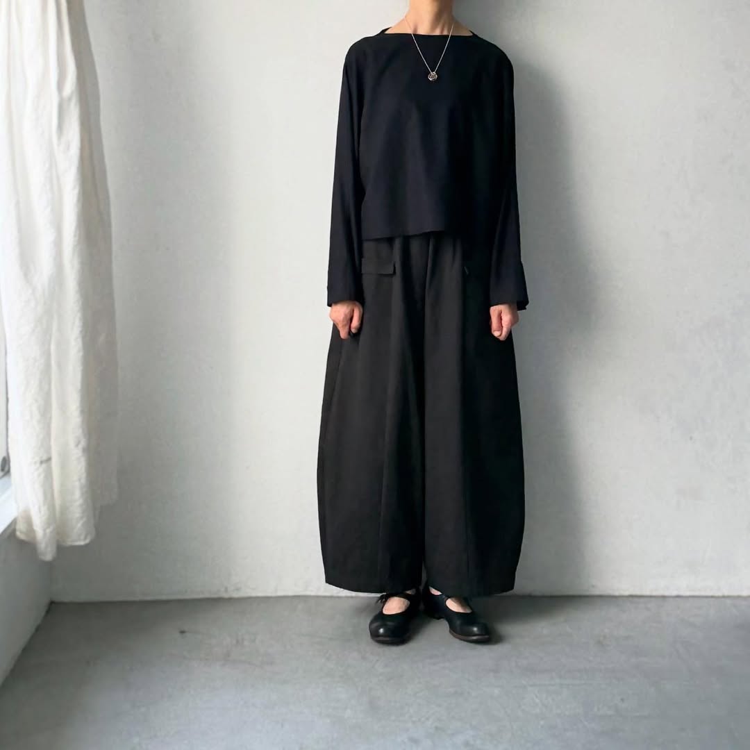 MAGALI コットンリネンアンティークキャンバスフラップパンツ ブラック