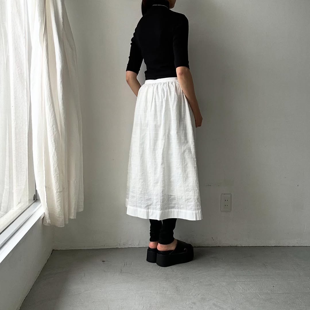 MAGALI ガーメントダイコットンレーススカート ホワイト
