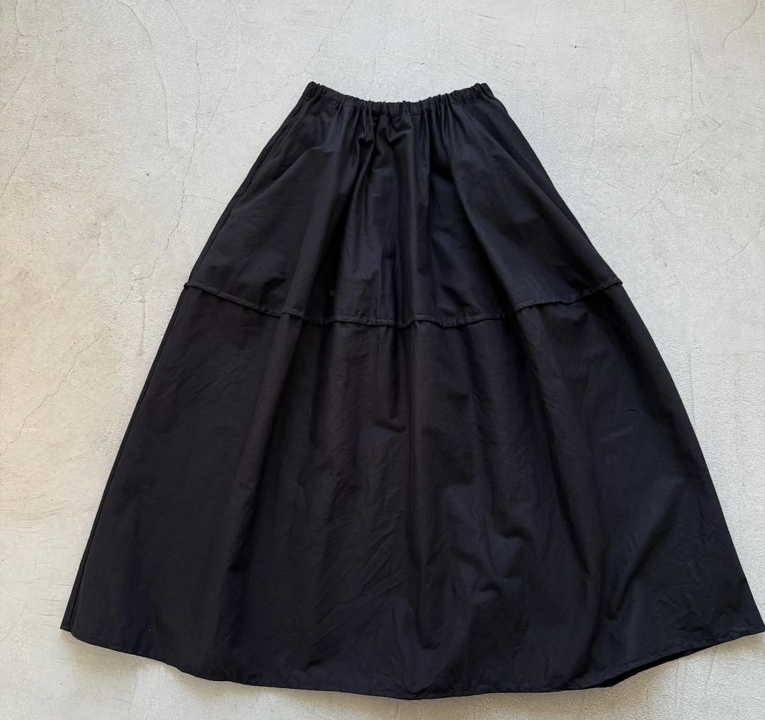 ゴーシュ コットンポプリンギャザースカート ブラック