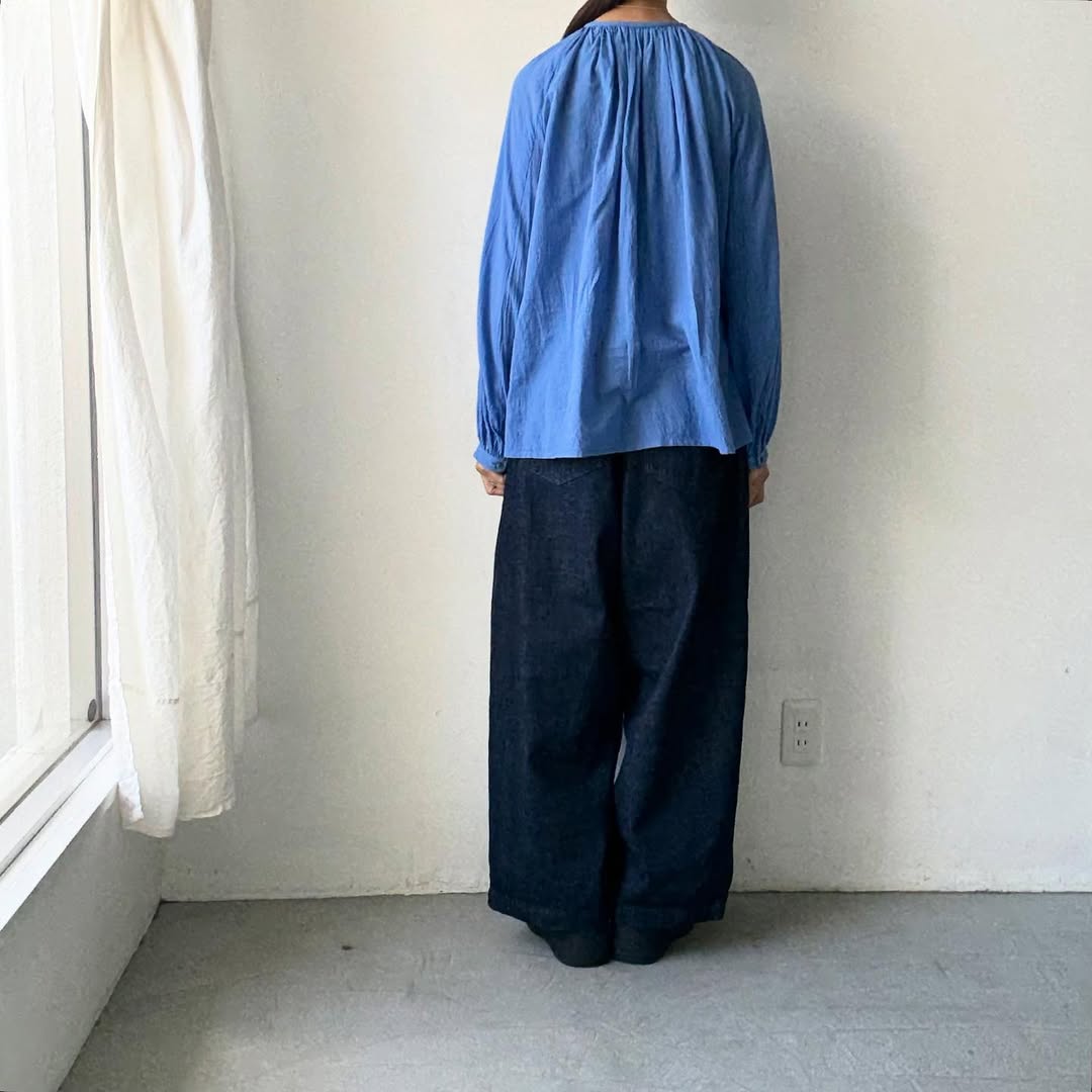 atelier naruse コットンギャザーブラウス