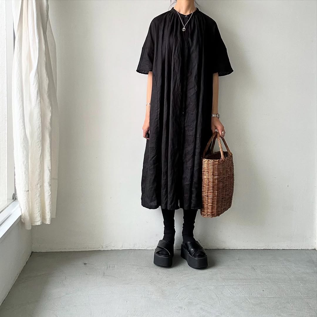 atelier naruse リネンワイドギャザーワンピース