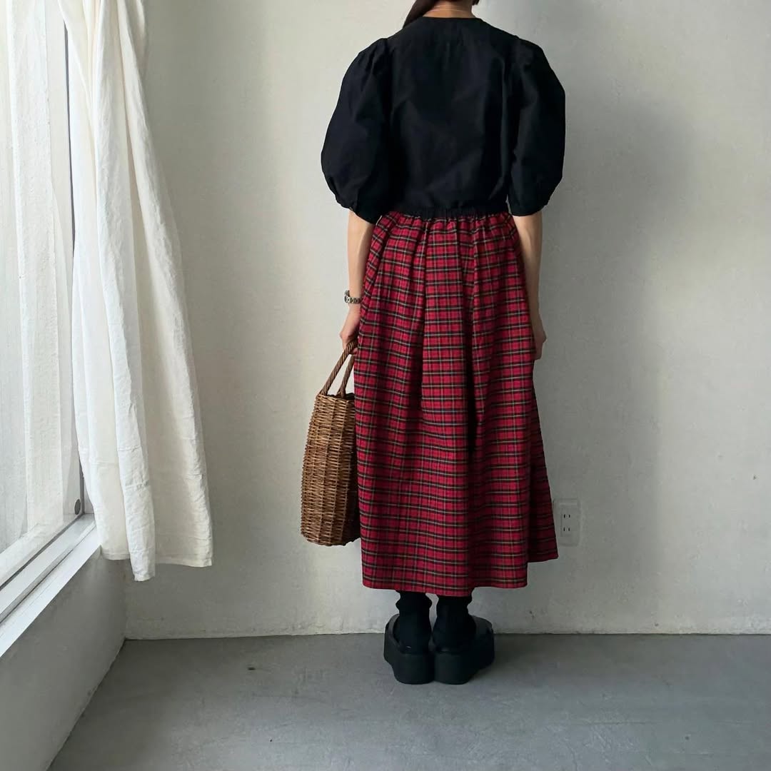R&D.M.Co コットンポリエステルタフタビッグバルーンスリーブブラウス