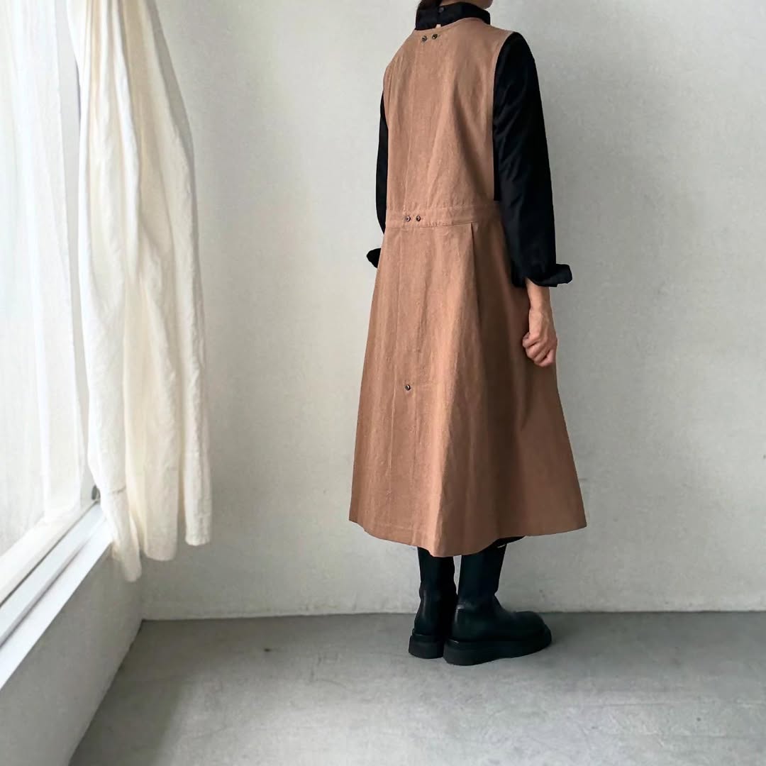 atelier d'antan kobell コットンエプロンドレス カーキ