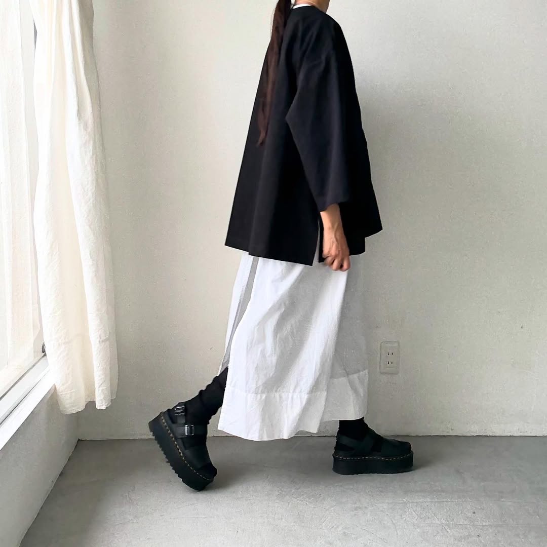 atelier d'antan Bouvetコットンプルオーバー ブラック