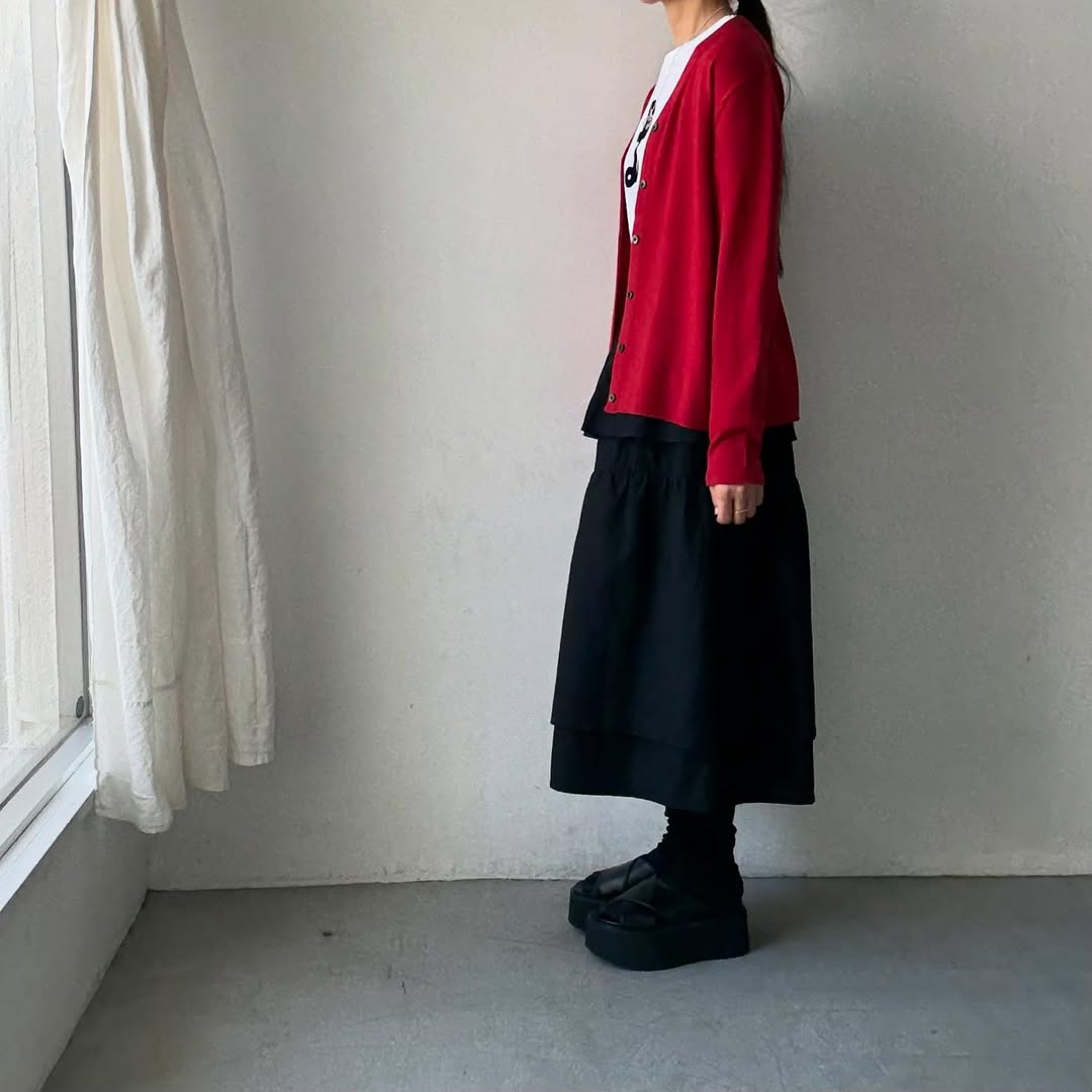 homspun ウールVネックカーディガン レッド