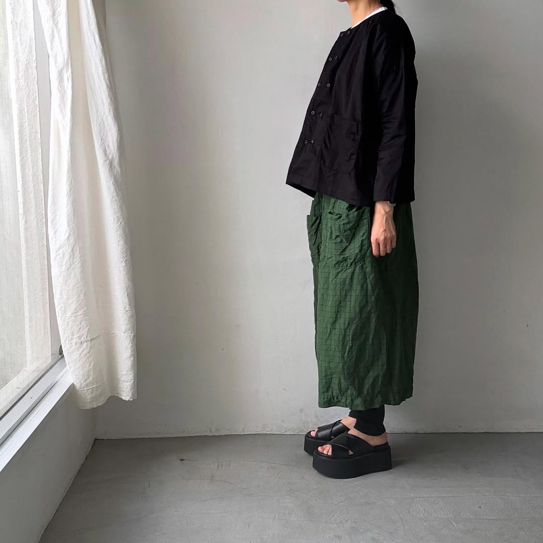 jujudhau コットンツイルダブルボタンシャツ