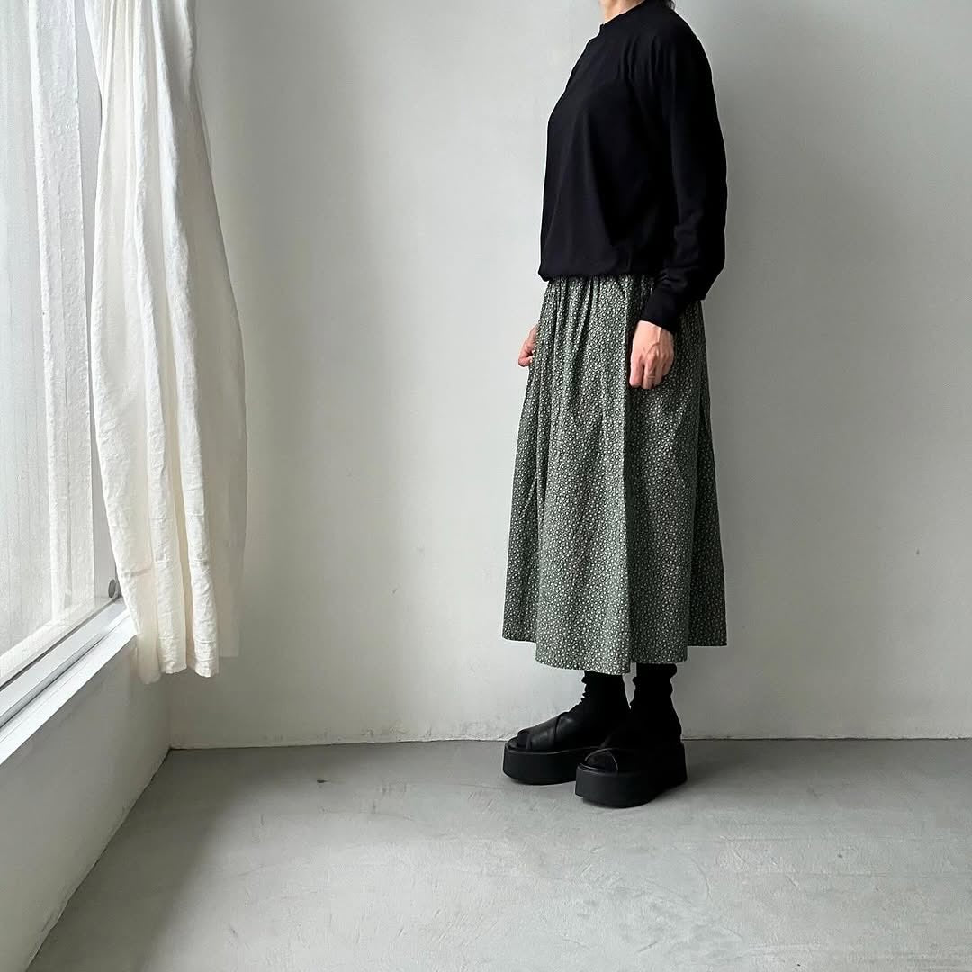 homspun 天竺ハイネックプルオーバー ブラック