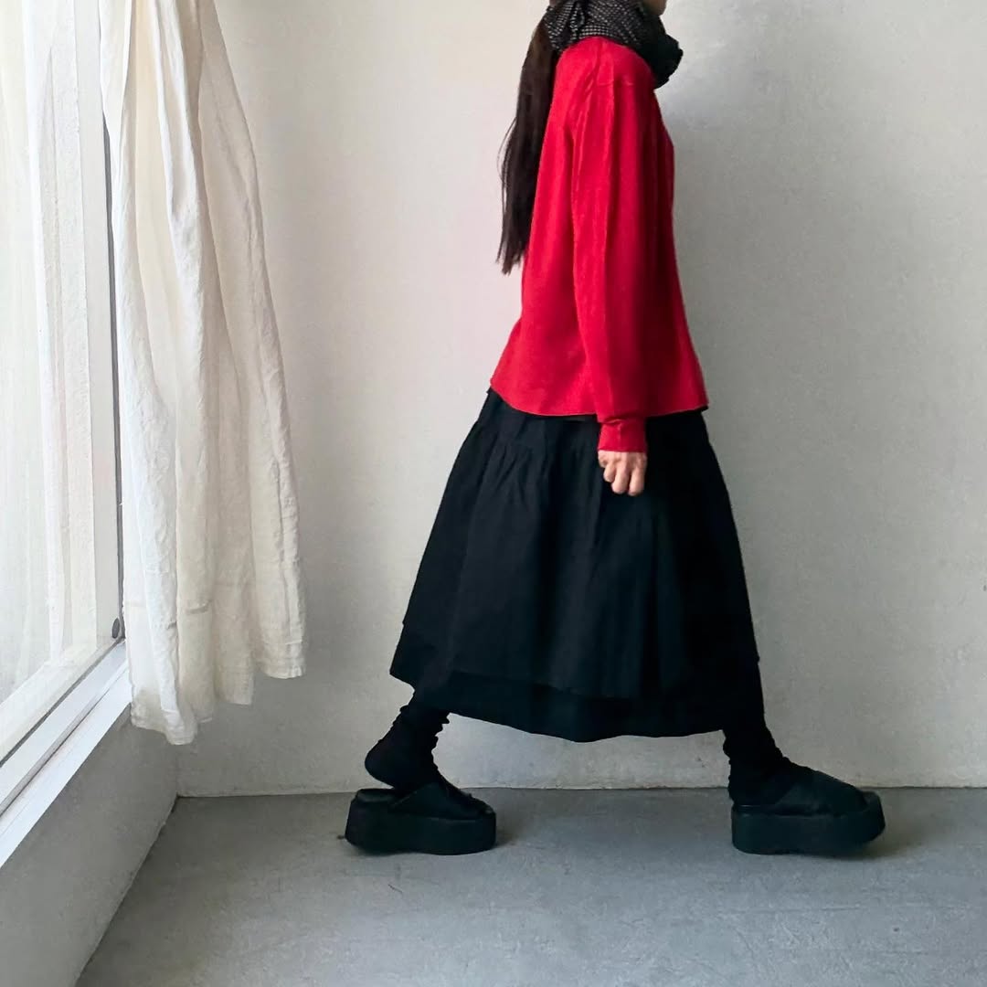 homspun ウールVネックカーディガン レッド
