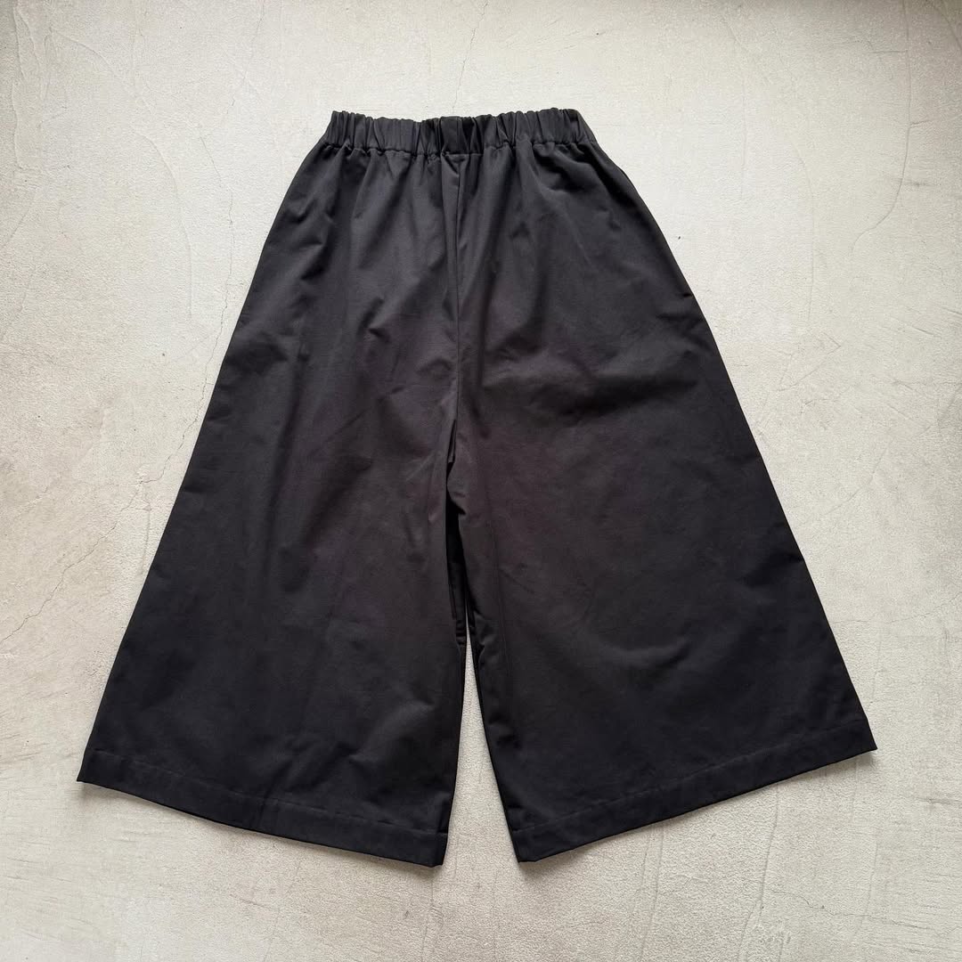 dui jujudhau ワイドワイドパンツ チノブラック