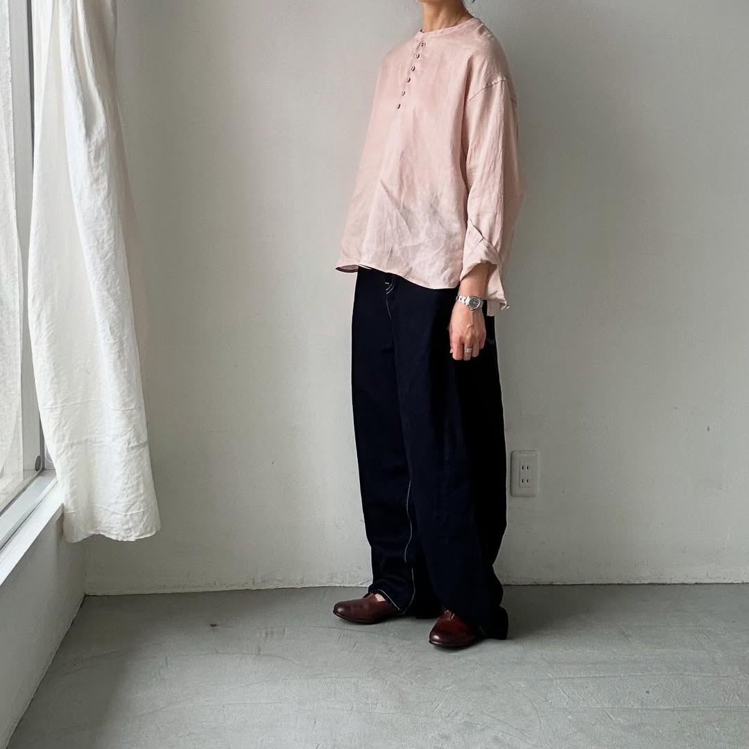 atelier naruse リネンスモックブラウス ペールピンク