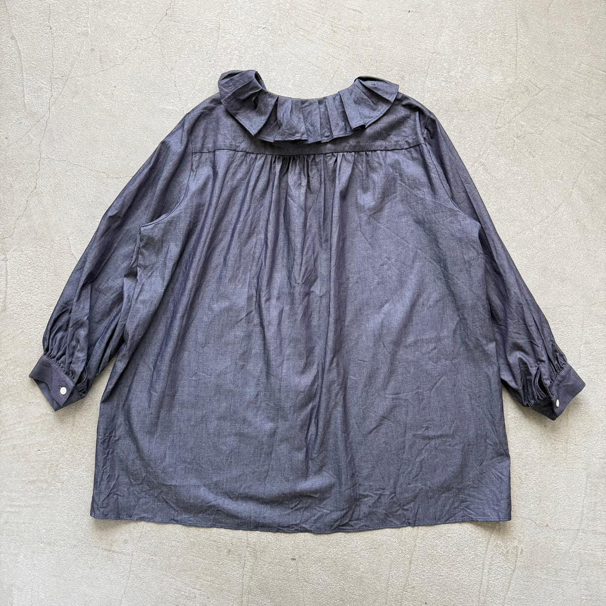 🔵金曜日入荷分予約受付中🔵Linenya ラッフルシャツ デニム