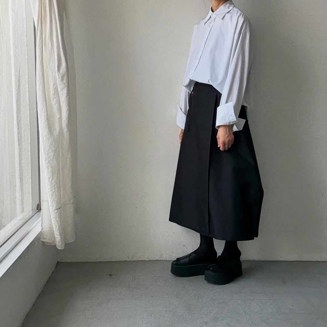 TENNE HANDCRAFTED MODERN レギュラーカラーシャツ