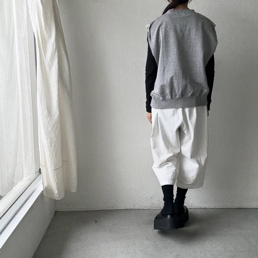 homspun コンパクト裏毛ベスト トップグレー