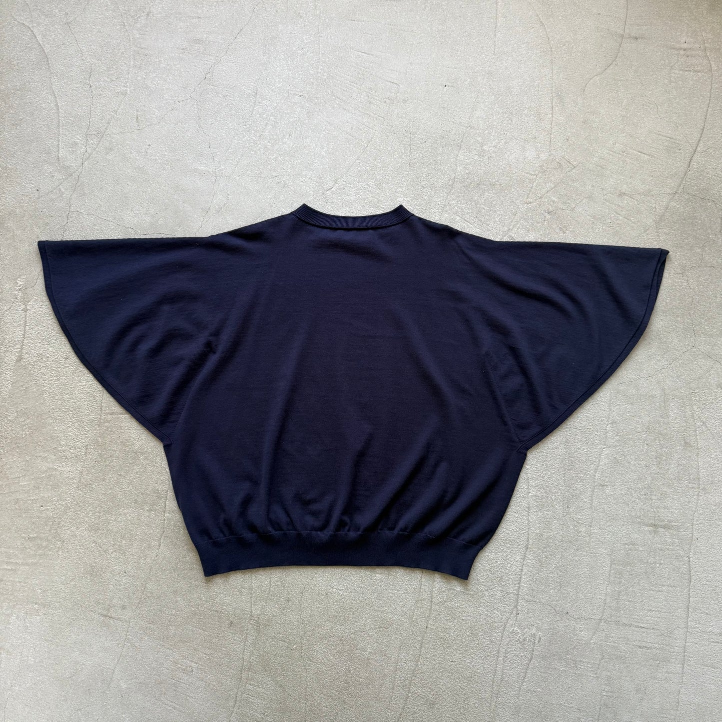 🟡週末入荷分予約受付中🟡as it is フレアスリーブコットンニット ネイビー